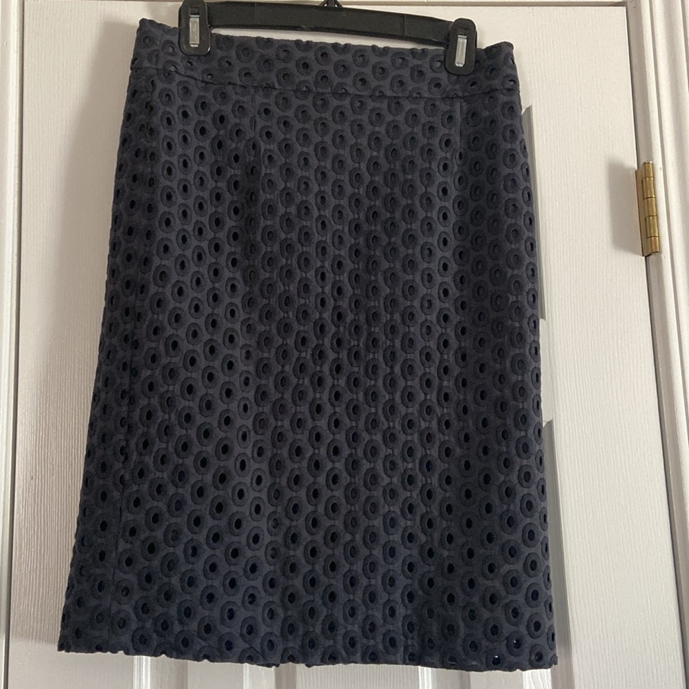 J. Crew Women’s Navy Blue 100% Cotton Eyelet Pencil Skirt Size 2